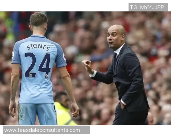 上海足球队边路渗透战术解析与实战应用深度剖析 上海足球队边路渗透战术解析与实战应用深度剖析