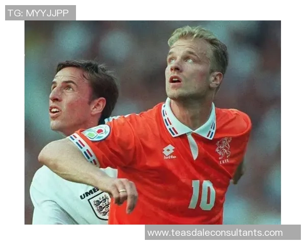 无人知的足球明星背后的故事与奋斗历程揭秘