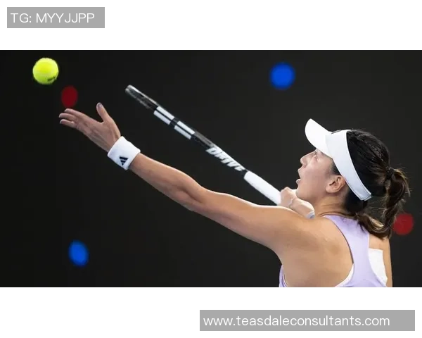 武汉网球队心理素质揭秘：如何在高压下展现网球巨星风范