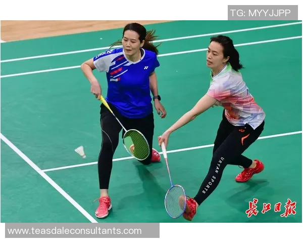 深圳羽毛球队与南京羽毛球队赛后复盘分析团队配合与战术执行的关键因素