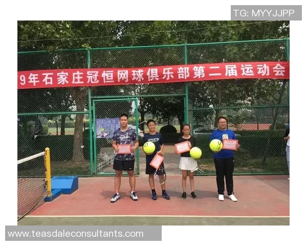 赛后分析:西安网球队与上海网球队的比赛节奏与战术对比 赛后分析:西安网球队与上海网球队的比赛节奏与战术对比