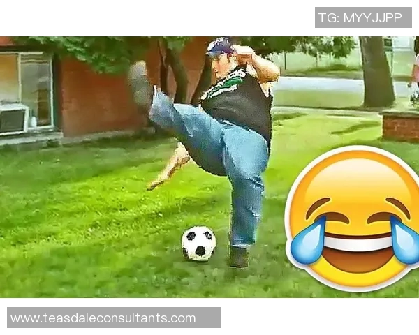 足球明星私下搞笑瞬间大揭秘让你笑翻天的趣味照片合集 足球明星私下搞笑瞬间大揭秘让你笑翻天的趣味照片合集